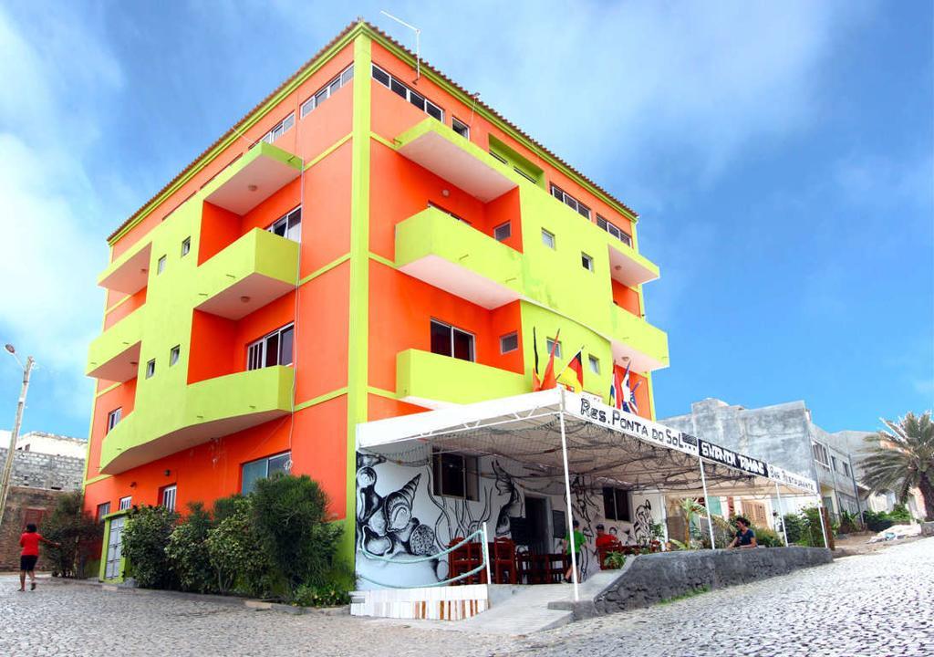 Hotel Residencial Sintanton Trekking Ponta Do Sol Esterno foto