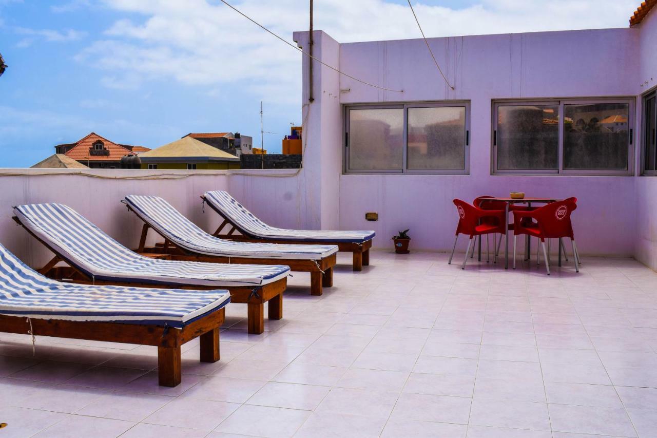 Hotel Residencial Sintanton Trekking Ponta Do Sol Esterno foto